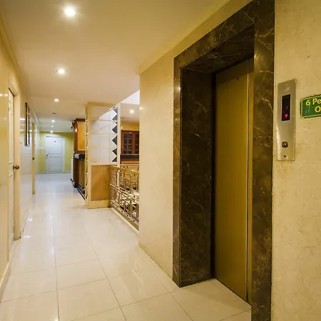 Oyo 9302 Hotel Baseraa Inn